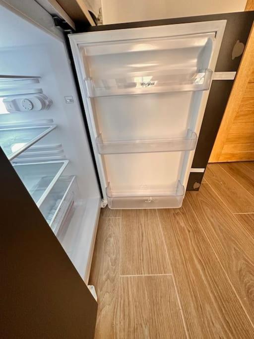 קאן Les Appartements De Nana 4 - Studio Hypercentre, Rue Meynadier, Palais & Plage, Clim, Wifi מראה חיצוני תמונה